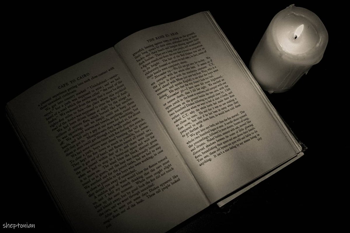 martynfreestone's tweet image. Reading by candlelight..
#candlelight #bedtimereading #reading #books #blackandwhite #blackandwhitephotography