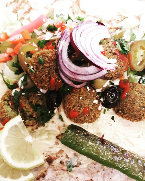 Falafel1001's tweet photo. All you can Falafel  🤗🥙 Jetzt auch in Oberhausen Kettelerstr.1a Falafel1001 #powerfood #oberhausen #falafel #oberhausenvegan #yummy #falafelfriday #falafel1001 https://t.co/IAX9RyaUUT