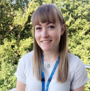 COMICResearchUK's tweet photo. Hi! I’m Megan @MeganGarside4, I’m a Research Fellow & my main role involves preparing #grant applications for #research studies. I have also conducted #systematic #reviews focused on #attachment in #children and research into #school-based #mental health interventions #MeetCOMIC https://t.co/BrqNF3NOxZ