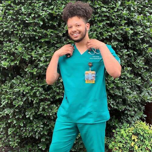 TheRoyalGazette's tweet image. Passionate student starts online campaign to pay for nursing school ow.ly/Pphu102wM3W