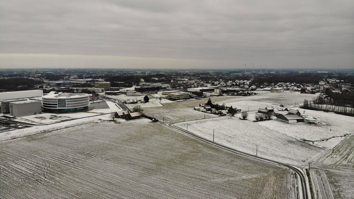 #vrtweer #dronephotography #snowlandscape #kortrijk #bellegem