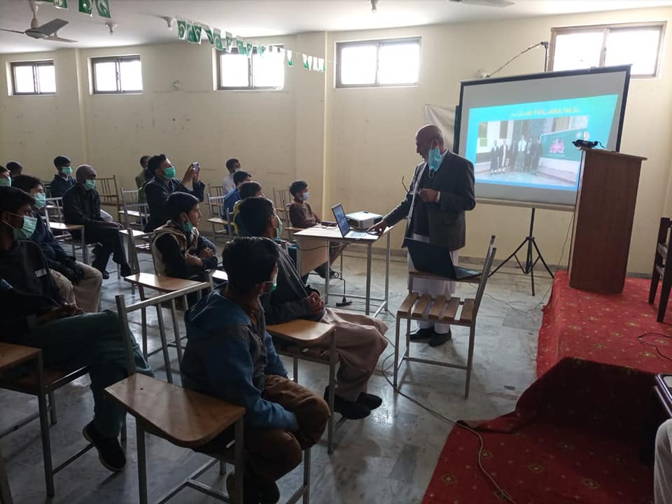 AlkhidmatOrg's tweet image. الخدمت فاؤنڈیشن کفالت یتامیٰ پروگرام اٹک کےزیراہتمام سیشن کا انعقاد کیا گیا جس میں ماؤں اوربچوں کو آغوش مری میں دی جانے والی سہولیات کےحوالےسے تفصیلی بریفنگ دی گئ۔ اس وقت آغوش مری میں 130 کے قریب یتامیٰ زیر تعلیم ہیں 
#OFSP  #aghoshMuree #Murree
 #Alkhidmat #NorthPunjab