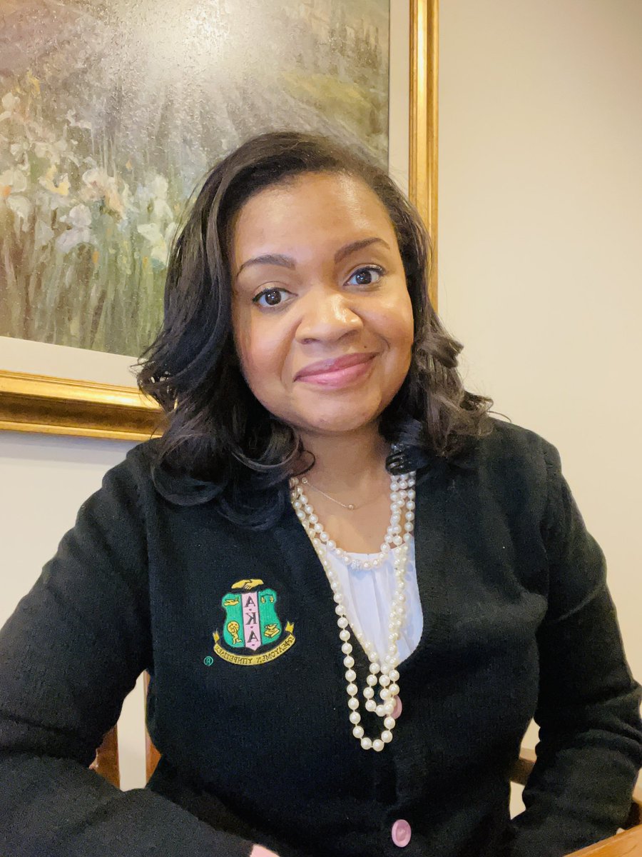 DrMcNeal_HWMS's tweet image. “And with a smile....”Happy Founders Day to my beautiful sorors of Alpha Kappa Alpha Sorority, Inc. #AKA1908 #pinkiesup #MuMuMade