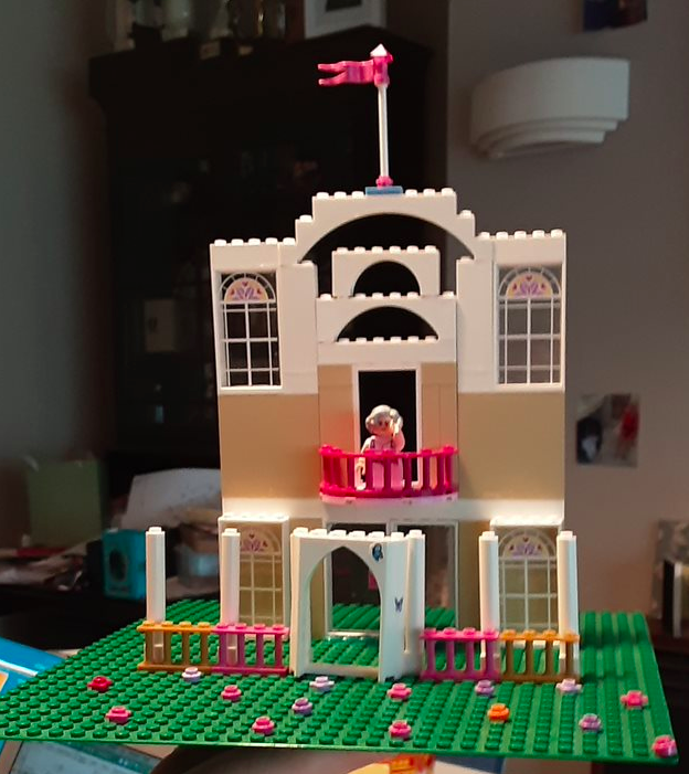 Isn't <a href="/LEGO_Group/">LEGO</a> marvellous?! #Year2 have been researching #MagnificentMonarchs this week and today were tasked to draw or create their own royal residence. They may not have had the resources for all 775 rooms but it's terrific none the less! <a href="/Cornerstonesedu/">Cornerstones Education</a> <a href="/RoyalFamily/">The Royal Family</a>