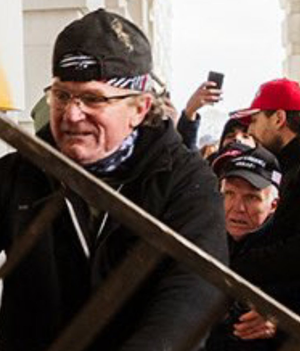 thegoddesscher's tweet image. Somebody knows this man who was using a gate at the Capitol as a battering ram. He might be your neighbor. Maybe you see him around town. Please report him to tips.fbi.gov. 
#SeditionHunters @SeditionHunters