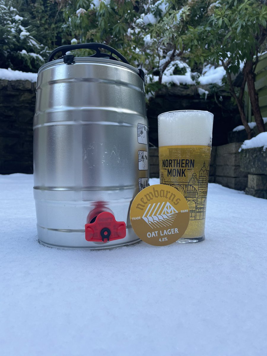 <a href="/NewbarnsBrewery/">Newbarns Brewery</a> delivery has made for a very happy Friday 😍🍻