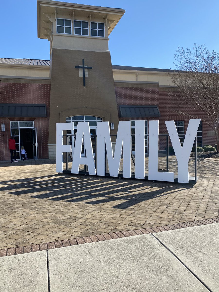 pastortimmy1's tweet photo. What your child thinks of you at 3 isn’t nearly as important as what they think of you at 23. Discipling our children takes time and love. It’s easy to raise a fool - simply leave him to himself. Join me @ClementsBaptist on Sunday, Jan 17th for our RESET 21 Family series. https://t.co/21CAkpw7Sy