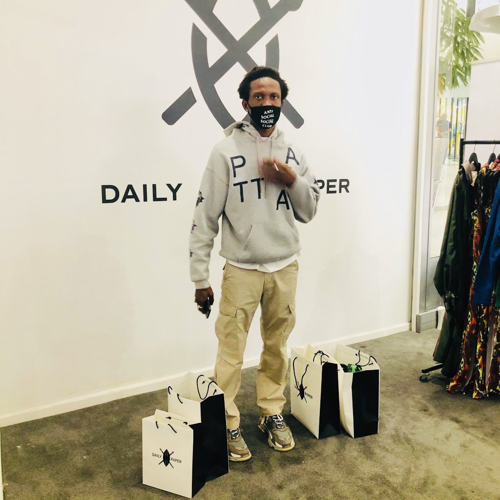 Sneaker Exchange (@sxc_za) on Twitter photo Cape Town fam π£ Doors are officially open! Make your way to #CavendishSquare now π And get yourself dope <a href="/dailypaper/">Daily Paper</a> product! Cape Town fam π£ Doors are officially open! Make your way to #CavendishSquare now π And get yourself dope <a href="/dailypaper/">Daily Paper</a> product!