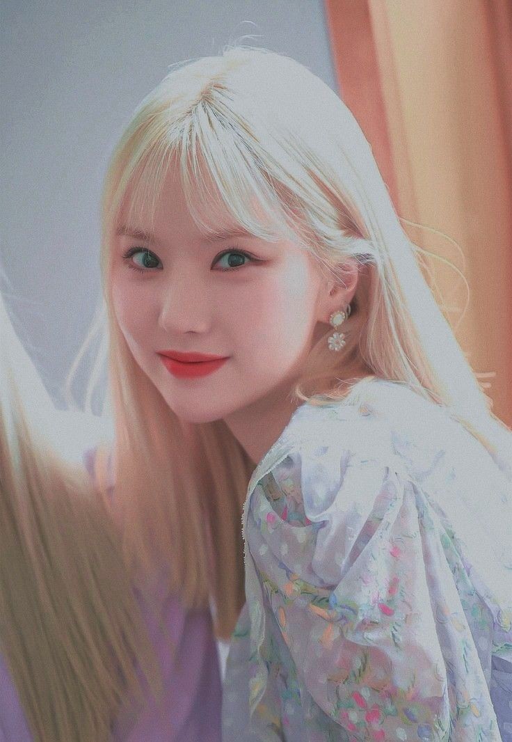 Hai, gw chiara zhevara
Lu bisa panggil gw chia
Gw newbie, mohon bantuannya

Mutualan? Rt/like
Fambest? Gedor dm chia

#roleplayer #roleplayeraccount #roleplayerkpop #RoleplayIndonesia #rpindonesia