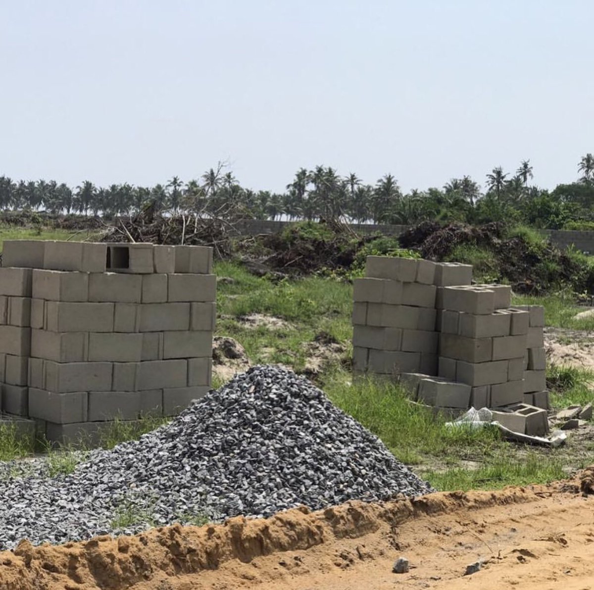 FarrProperties's tweet photo. EMIRATES SEAVIEW
Location- Itamarun, Ibeju-Lekki.
Title- (APPROVED EXCISION)
Prices
600sqm- N6M
300sqm- N3M
3 Months: 2M, 2M, 2M
6 Months: 1M initial and 1M for 5 Months
12 Months: 1M Initial and 500k for 11Month
#friday #Farrproperties #Investment #housbuyersclub #covid19 https://t.co/iEJjW18Ymt