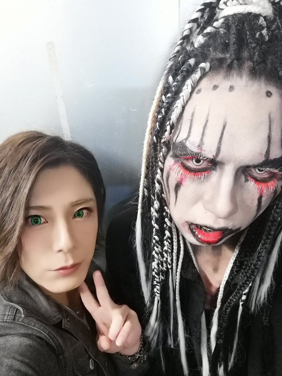 BKT_takuto's tweet photo. 本日は高田馬場エリアにご来場された皆さんありがとうございましたぁ！
久しぶりのライブめっちゃたのしめたよん！
こんなご時世だけど皆さん楽しんでいただけたでしょうか？
メンバーの皆さんと写メ上げますねん！
妖怪じゃないわたくしどうでしょうか？(笑) https://t.co/Iih444sVcO