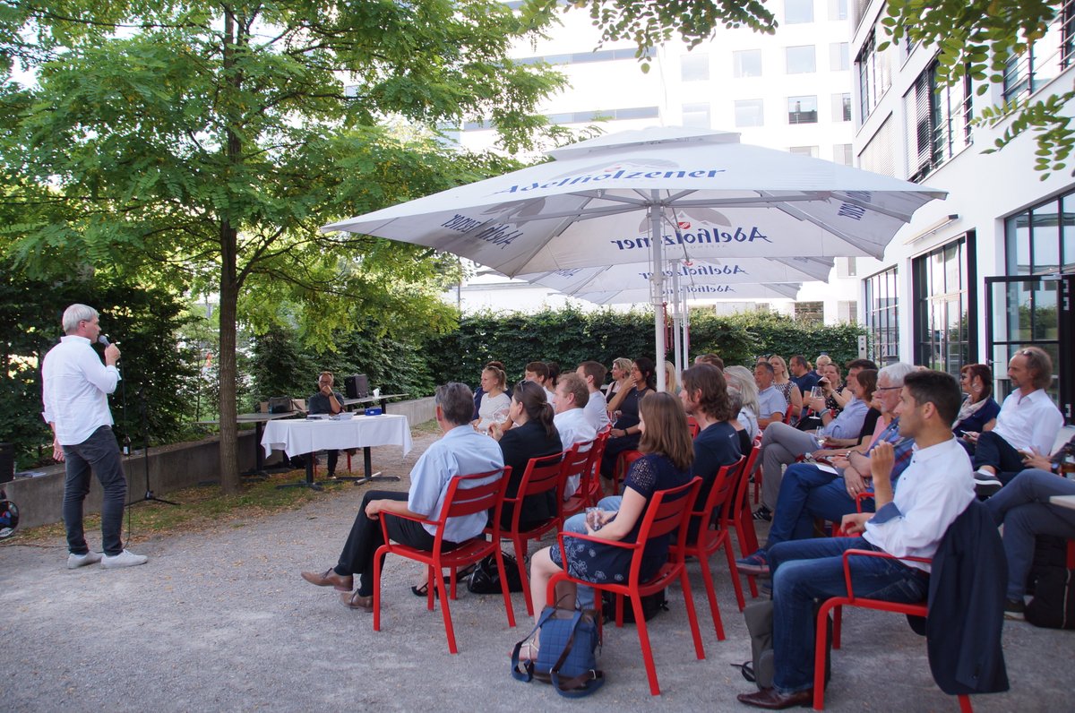 Hier eine Liste der besten #agilen Softwareentwicklungskonferenzen im Jahr 2021. via <a href="/TechBeaconCom/">TechBeacon</a> 
techbeacon.com/app-dev-testin… 
#events #softwaredevelopment