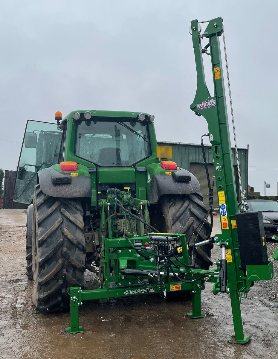 WragPostDrivers's tweet image. WRAG Commander X collected by a customer; going off to start work! #wrag #wragpostdriver