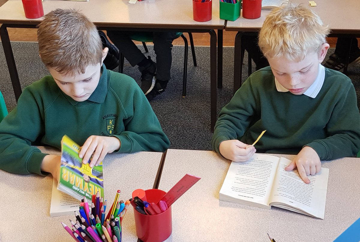 KPSFeed's tweet photo. #KPSYear2 children were very happy and excited to be reading their requested book from the #KPSSchoolLibrary! #KnavesmireCharacter #Enthusiastic #Fun #WeLoveToReadAtKPS https://t.co/VH8PrPHGKu