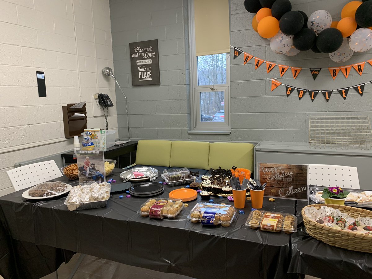 Colleen Leslie tweet media