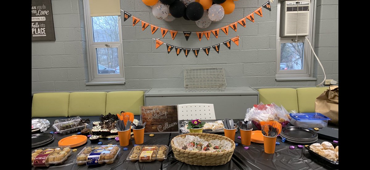 Colleen Leslie tweet media