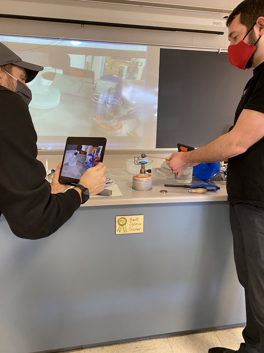 SDMS_Berlin's tweet photo. Amazing. Just. A-Mazing! Great instruction is happening here, everyday, at SDMS. Check out these grade 7 science teachers. #BulldogStrong #WCPSTOY2021 @JSills03 https://t.co/39ocN2fxXy