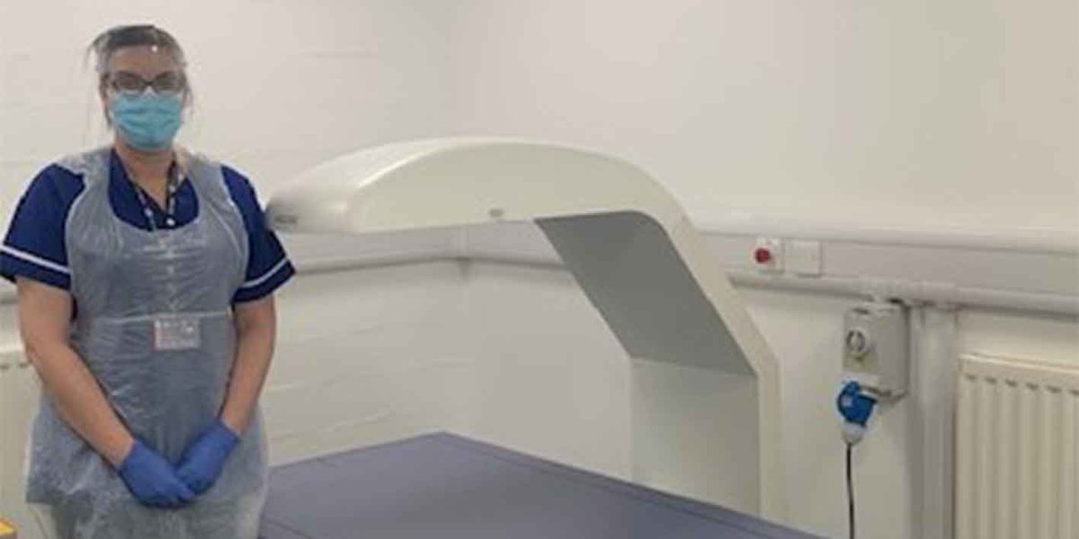 wlv_uni's tweet photo. A University of Wolverhampton Radiographer, Kerry Matthews, has worked single-handedly to clear a backlog of 500 patients referred from local NHS Trusts whose appointments were cancelled during the first lockdown.
Amazing work Kerry ๐
Read more ๐ https://t.co/6mTdPdzX31 https://t.co/sdNNCQPMu5