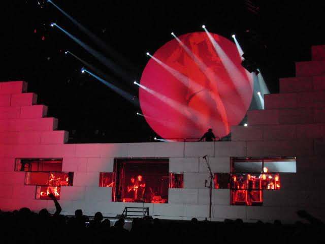 elaborate stage set ups and performances