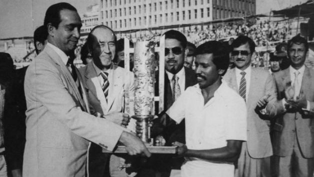 Raqibul Hasan Sr (also spelled Roqibul, Raquibul, Roquibul) was born on this day, 1953.He was the first international captain of a representative Bangladesh side.And his heroics in 1971 on a cricket field, in the face of fire, have been matched by almost no one.+