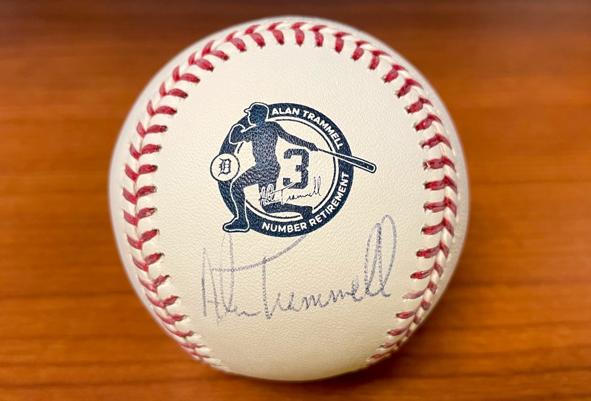 DETAuthentics's tweet image. #Giveaway - RETWEET &amp;amp; FOLLOW @DETAuthentics for a chance to win:

Alan Trammell autographed number retirement baseball with logo

One winner will be picked at random and notified by DM on Sunday, 1/17/21. #DetroitRoots
