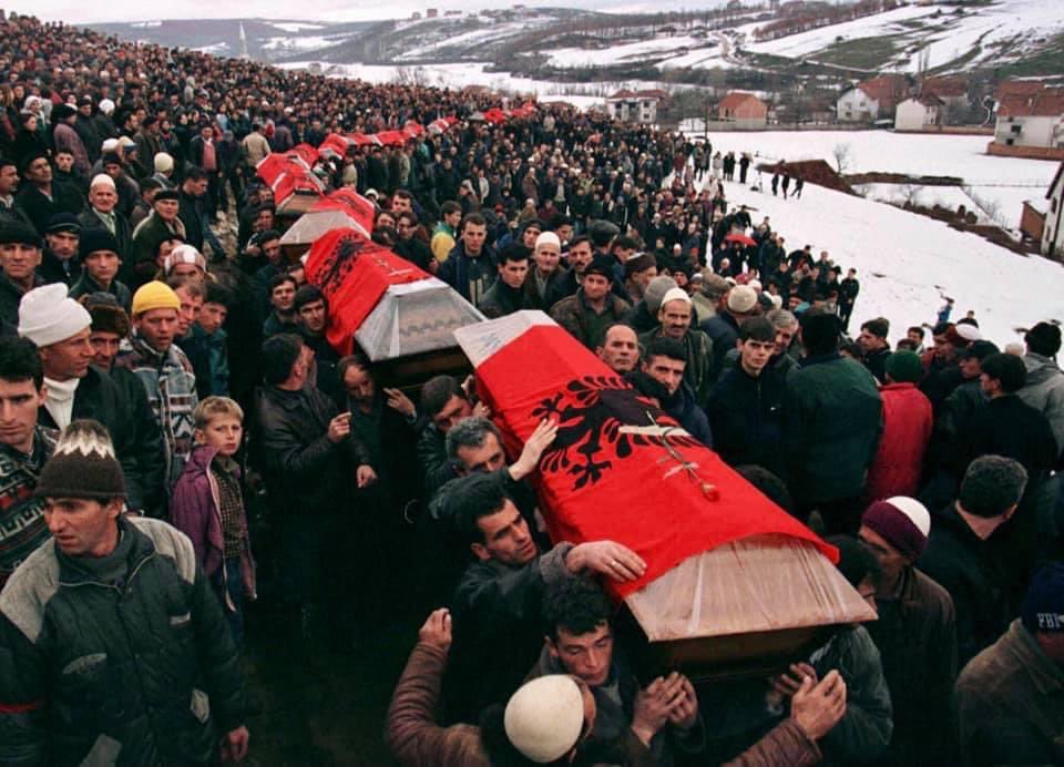 imageofkosovo's tweet photo. Never forget. Never forgive! 

#Reçak1999 https://t.co/JMxjS5NqEO