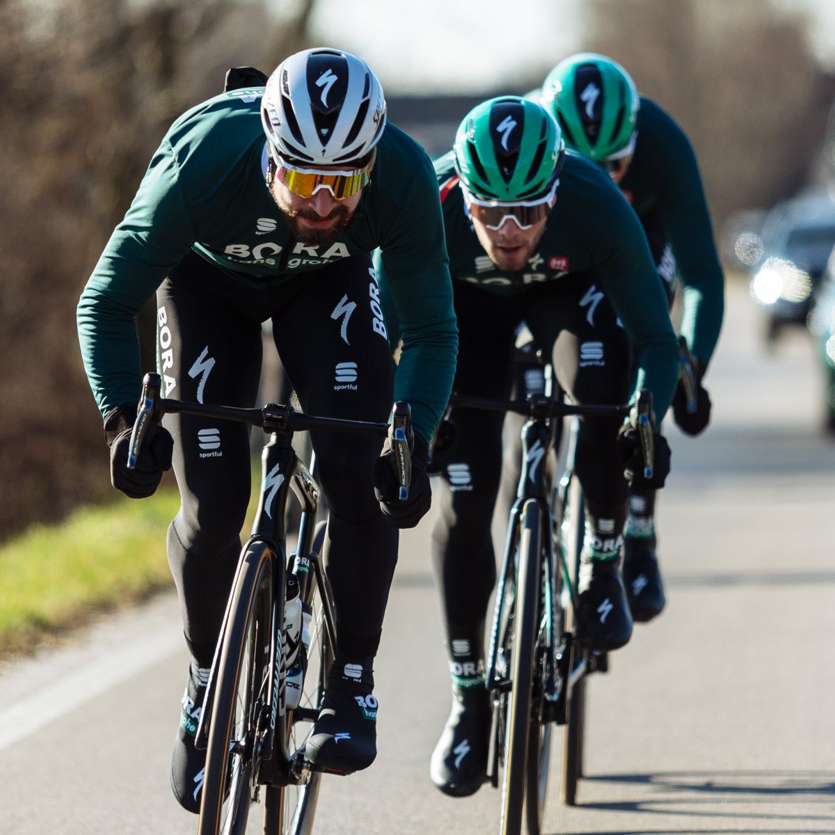 petosagan's tweet photo. Training... 

@BORAhansgrohe @BORAGmbH @hansgrohe @iamspecialized @sportful @ride100percent
 (Photo @CRedaschi) https://t.co/hfEATgGlNc