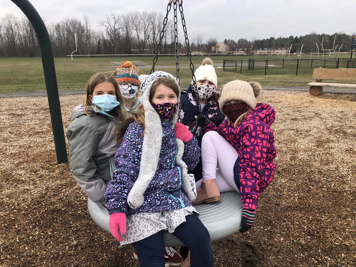 HFLManor's tweet photo. Did someone say RECESS?! #WEareHFL https://t.co/tW1nptr1tA