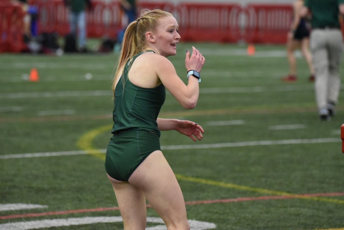 PointParkSports's tweet photo. When you run your first sub-5 minute mile. Alyssa Campbell 4:58.61 for 2nd Place in the mile at @YSUTrackFieldXC. Great way to start off women’s distance session for @pointparkxctf #PPUTF #1BigTeam #DowntownU #RunU https://t.co/PmcypPuDeE