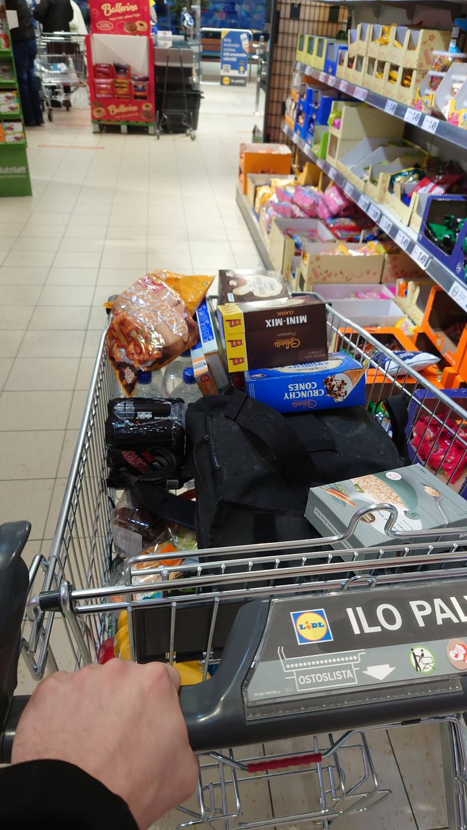 Grab a cart from right next to your bike and fill it in. 10/x