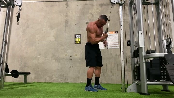 ZrmFitness's tweet image. Work Hard &amp;amp; Failure Isn&apos;t an Option #workout #fitnessjourney #machinework #tricpe #triceworkouts #gymmotivation #gymlife #gymselfie #armworkouts #workoutroutine #workoutvideos #gymworkout #weighttrain #gymtime #hardwork  #fridayworkout #fridaygym #fridaymotivation  #fridaytrainin