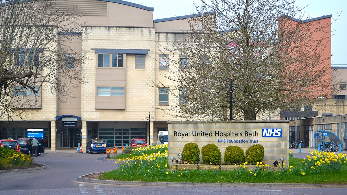 RUHBath's tweet photo. The RUH, like other hospitals, is facing increasing COVID-19 pressures. You can help reduce pressures and stop the spread:

▶️ Stay home, protect the NHS, save lives
▶️ Come to us if you need emergency care– we’re here for you
▶️ Call 111 if you need less urgent medical attention https://t.co/pD1qbuj7rj