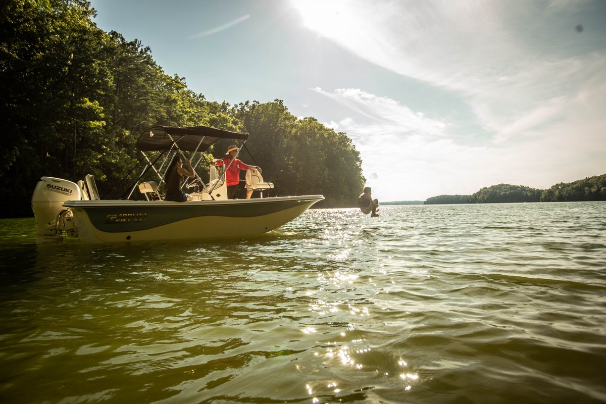 carolina_skiff's tweet photo. Perfect cannonball. 17 LS.
#carolinaskiff #17LS #cannonball https://t.co/I9hgFQTvCY