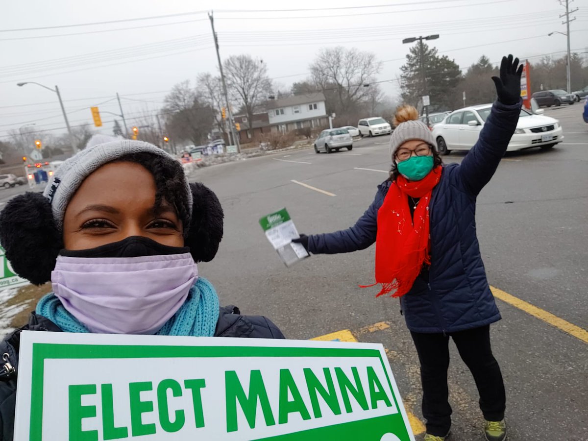 Lets go Team Manna! Polls are open until 8pm &amp; Toronto Public Health protocols are in place for a safe voting experience! Scarborough-Agincourt: get your vote in and get your voice heard! <a href="/MannaWong22/">Manna Wong</a> <a href="/torontolabour/">TYR Labour Council</a> #ward22 #scarbTO #TOpoli