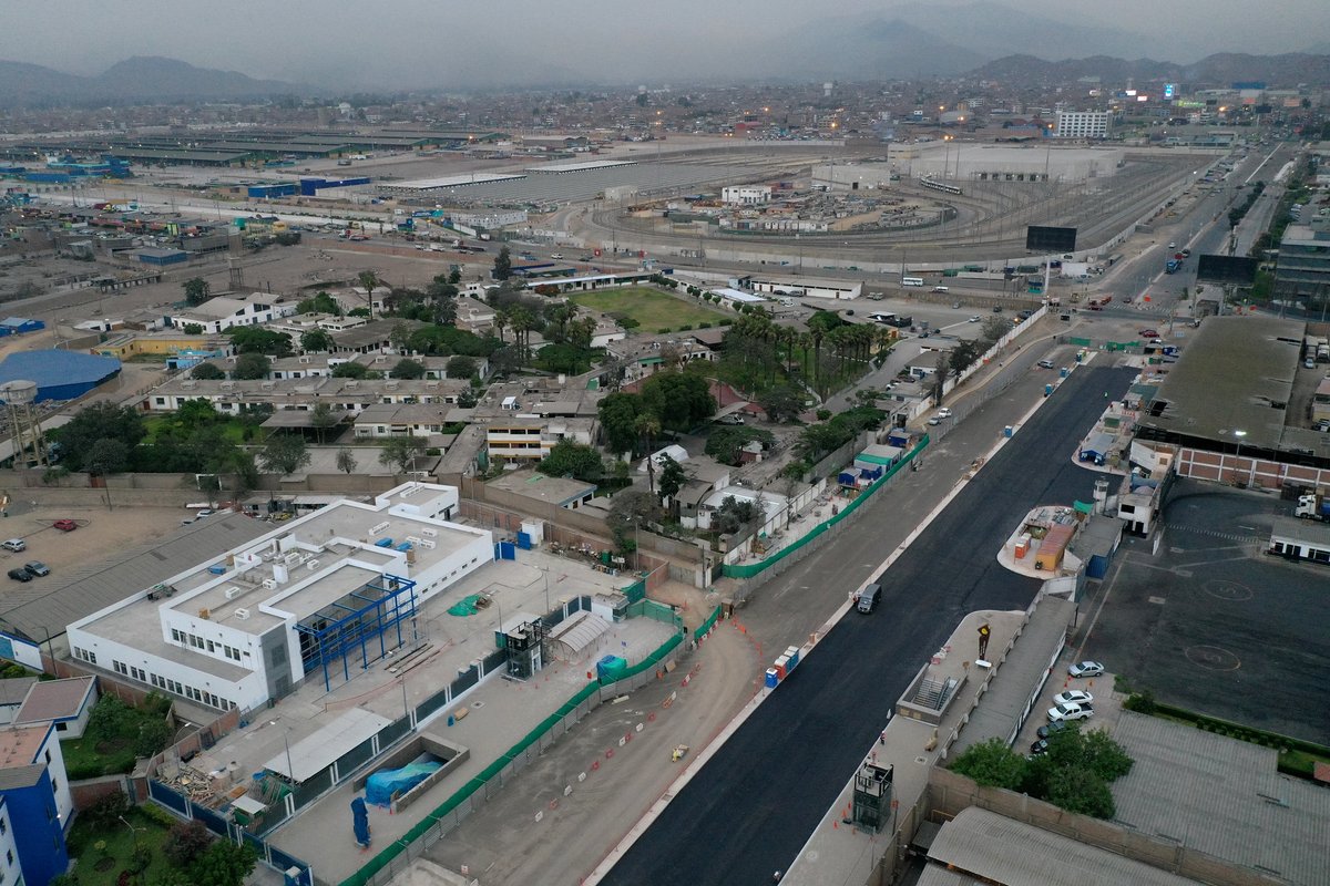 en_obras's tweet photo. Lima-Santa Anita: Avances en la línea 2 del Metro de Lima, estación Hermilio Valdizan. Cortesía del MTC. https://t.co/f6Y095c0gC