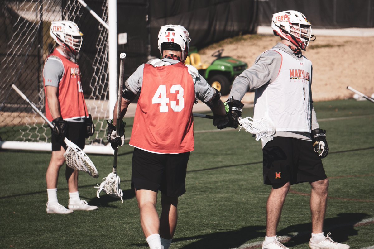 TerpsMLax's tweet photo. #FridayFeeling 🤜🤛

@Brettmakar x @Jared_bernhardt 

#BeTheBest https://t.co/lroK8pgaov