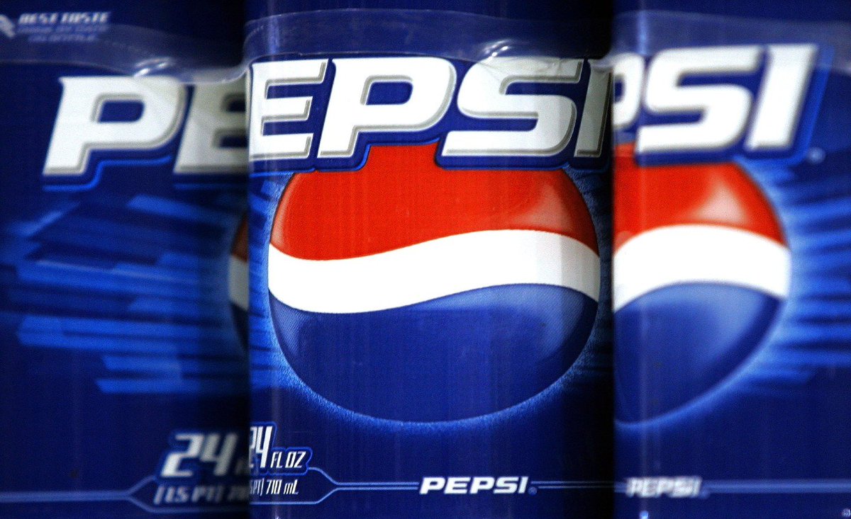 thehill's tweet photo. Pepsi targets net-zero emissions by 2040 https://t.co/tpvx9qVSsN https://t.co/tjVSRTpgsQ