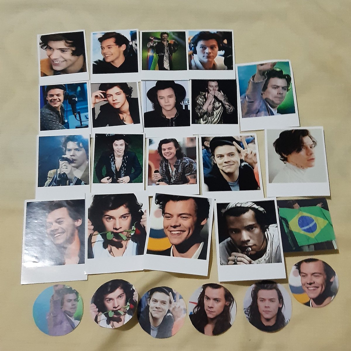 MusicLoja_'s tweet photo. Pessoal, estamos fechando a loja, como ainda temos muita coisa no estoque, decidirmos que iremos doar alguns kits
Para os interessados nos chame via DM. Entre os kits estão kit da 1D, Zayn e Yoongi (BTS). Unica coisa se será cobrado é o valor do Frete para o envio dos kits. https://t.co/FKgenJcV3c