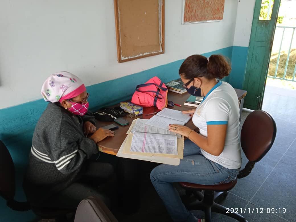 #15Ene| 🇻🇪 La llegada de la Revolución Bolivariana, dignificó a los educadores con diferentes avances y logros que nos permiten fortalecer la calidad educativa. ¡Nuestros docentes van sembrando las semillas del futuro de Venezuela!
#MaestrosDeLaPatria