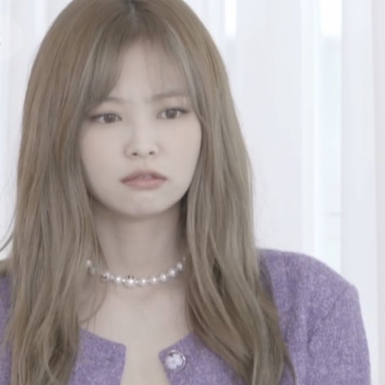 B525m's tweet photo. ❤︎𝐇𝐚𝐩𝐩𝐲𝐁𝐢𝐫𝐭𝐡𝐝𝐚𝐲❤︎

#빛이나는_제니의_모든날이_찬란하길 
#PricelessJennieDay 
#BonJennieversaire https://t.co/43kRlxvQU3