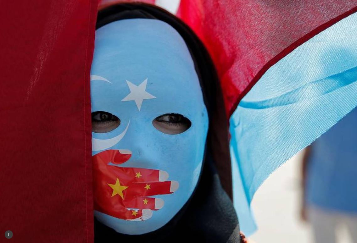hrw's tweet photo. - Imagine the US were a full-on dictatorship, like China
- #ImpeachmentIsNotEnough after Trump-incited attack
- Assault on freedom of speech, LGBT community in Poland
- Anti-foreigner legislative hysteria grows in Russia
Daily Brief:
https://t.co/K6T92M4dl4 https://t.co/KeYp8yBrus