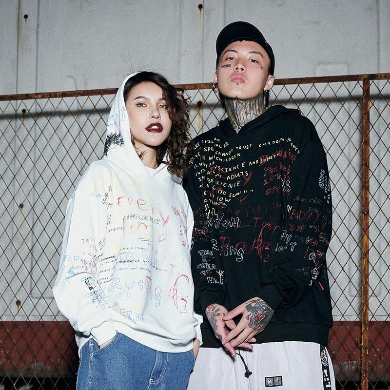 "One Space" Graffiti Hoodie 
$59.99
➤ l.outfy.com/tr4Ro