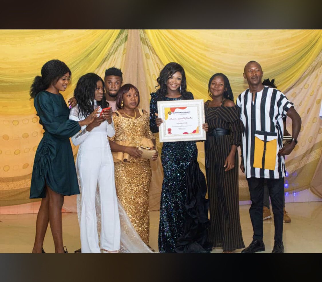 estheredeh8's tweet photo. Look where hardwork, determination and enthusiasm has brought me.
Female student fashion designer of the year, Face of Nigerian institution awards (FNI). I want to say a very big thank you to y’all who have stood by me, my friends, family and customer base. Y’all are amazing. https://t.co/s8eLwlANys