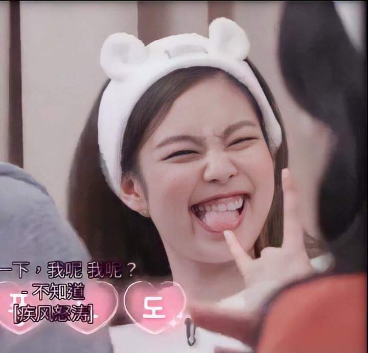 Hnintt1's tweet photo. Happy birthday to the sweetest, hardworking, and beautiful girl ! You've done your best.  We love you so much! ❤️
#PricelessJennieDay
#BonJennieversaire
#빛이나는_제니의_모든날이_찬란하길 https://t.co/H2Xfz3NoU2