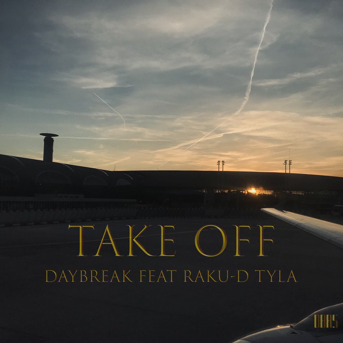DBRS_OFFICIAL's tweet photo. 【DAYBREAK リリース情報】

TAKE OFF feat RAKU-D TYLA
https://t.co/zIQef6DOgx
各種配信サイトからリリース！！

DAYBREAK 2021年第一弾シングル
ある日のグルーヴが生んだ作品。
2021年いざTAKE OFF！！

是非チェックお願いします！
#DBRS  
@reverencedbr @j_6989 @HT6989 https://t.co/zuQSit5p3u