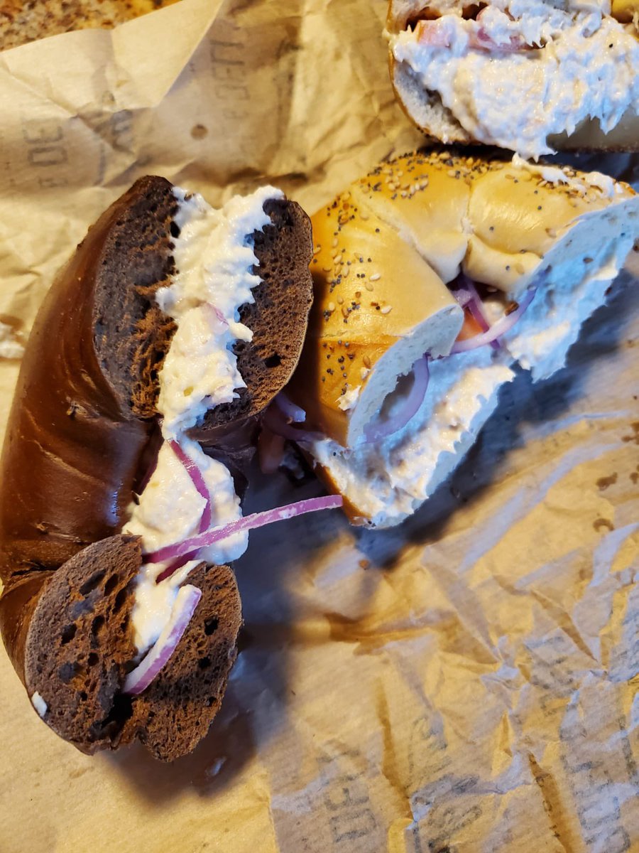 iapple0913's tweet photo. Hey @NJGov! Happy #NationalBagelDay https://t.co/CAjBHlF6J4