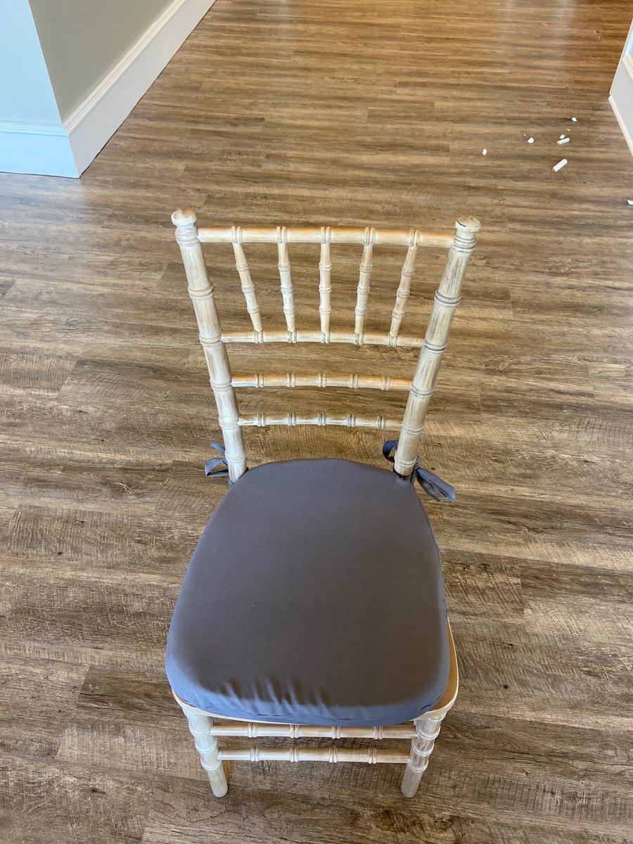 CrosswindsGC's tweet photo. We're so excited to showcase our newly renovated Weddings and Events space here at Crosswinds! Check out our before and after photos of our beautiful updated flooring and new Chiavari chairs. Stay tuned for more updates coming soon! https://t.co/QC7I6of4zW