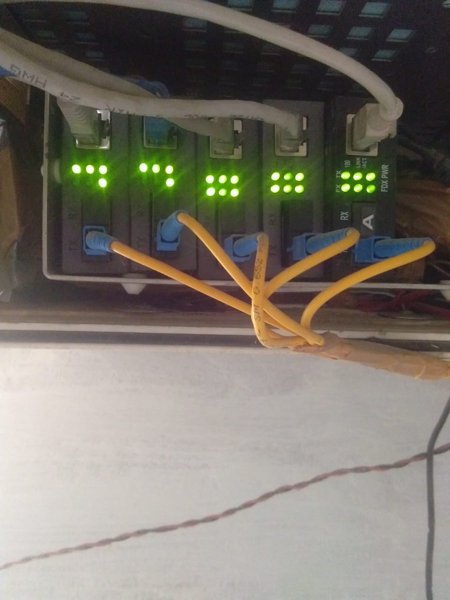 Rameshyadavcsc's tweet image. #CSCseGRAMSWARAJ Working for har ghar tak fiber by wifi choupal team kunda pratapgarh.@abhi481 @wifichoupal @dintya15 @avanish78 @cscpksrivastava