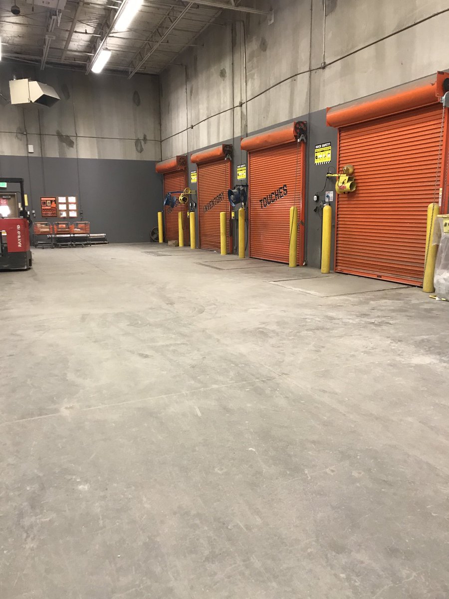 Great way to start the day here at 6505. Great freight team. ⁦<a href="/JOsborne6505/">James Osborne</a>⁩ ⁦<a href="/CorrellMelissa/">Melissa Correll</a>⁩
