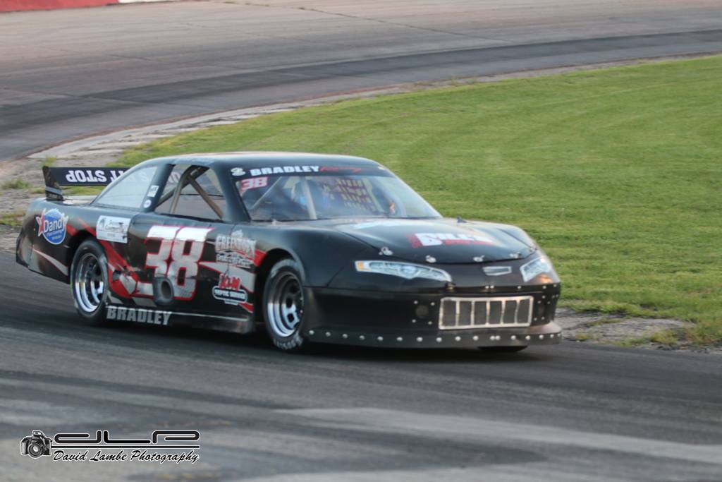 billsspeedshop's tweet photo. #FlashbackFriday
Today we go back to the Grundy County Speedway on September 2nd 2016.
#BillsSpeedShop #KryptoniteChassis #BestDamnSpeedShopInTown https://t.co/3bSUNlUDZ4